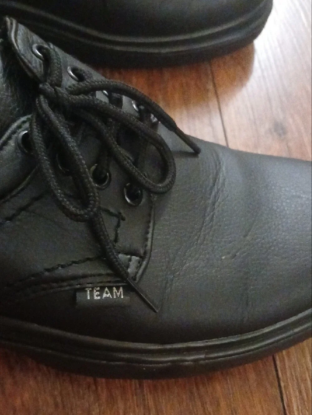 Men's Black Lace-Up Oxford Work Shoes